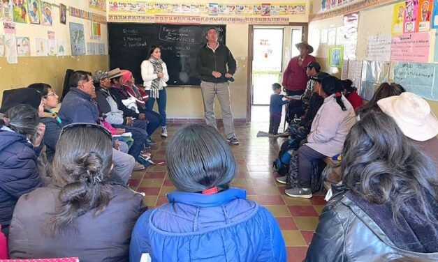 Productores de la Quebrada del Toro se capacitaron en sanidad y manejo de animales a campo