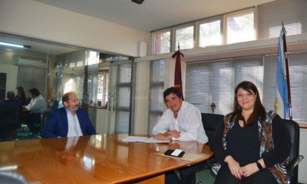 De los Ríos se reunió con el nuevo embajador argentino en Corea, Emiliano Waiselfisz