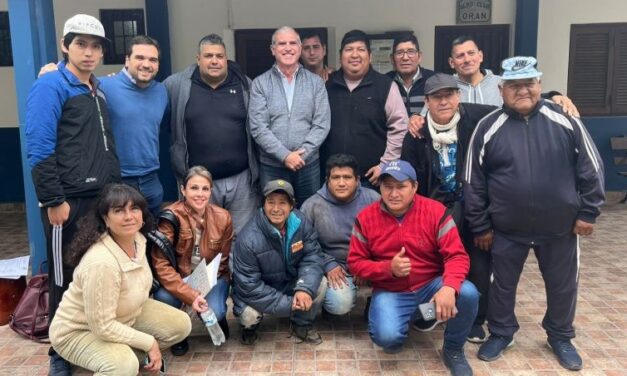 Funcionarios de Desarrollo Agropecuario recorrieron zonas productivas de banana en el departamento de Orán