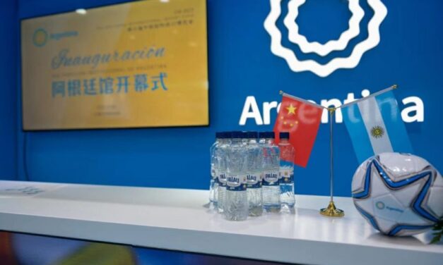 Salta comenzó a exportar Agua Palau a China