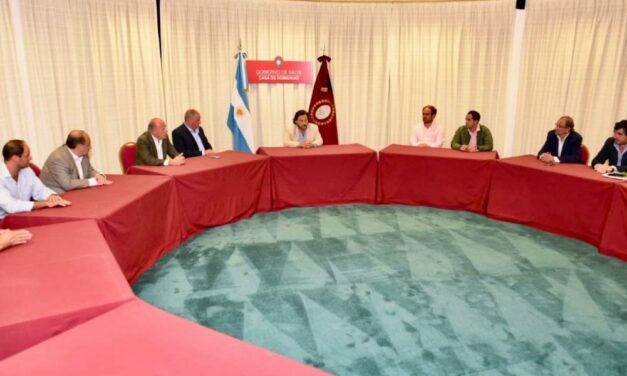 El gobernador Sáenz acordó una agenda de trabajo con el sector productivo, empresarial e industrial