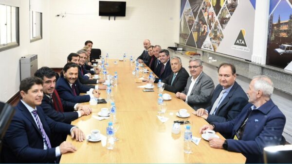 “El momento es ahora”: Los cinco gobernadores de la Mesa del Cobre ...