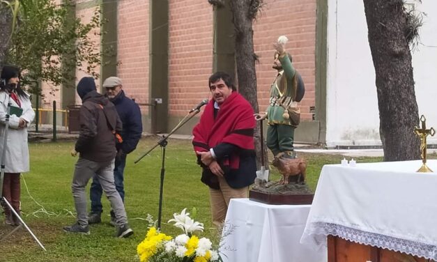 Inicio de la zafra: el ministro de los Ríos acompañó al Ingenio San Isidro