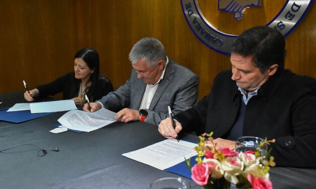 El Gobierno y la Cámara de Comercio presentaron la «Promo Papá Feliz»