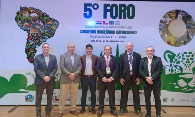 Corredor Bioceánico Capricornio: Funcionarios provinciales participaron en el 5° foro, que se desarrolló en Paraguay