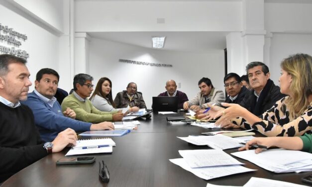 Gobierno proyecta un plan de 72 obras con la inversión de más de $17 mil millones para la Puna salteña