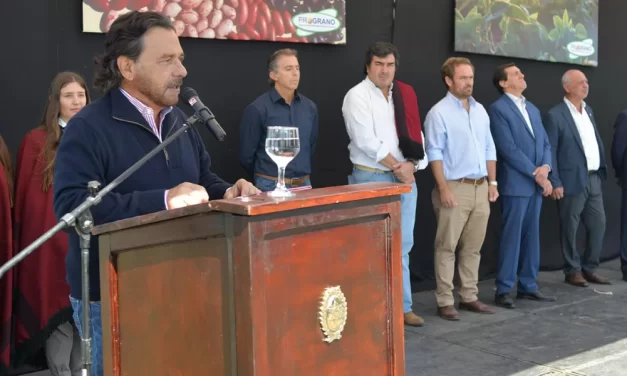 Sáenz encabezó la inauguración de la primera Expo Prograno Edición Lajitas, la muestra agrícola más grande del norte argentino