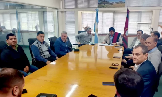 Refinor explicó sus planes de reestructuración ante autoridades provinciales