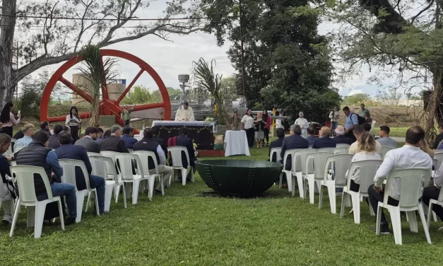 El Gobierno acompañó el inicio de zafra del Ingenio San Isidro