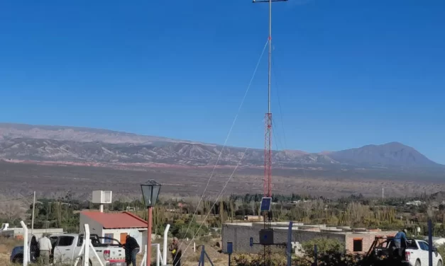 En Cachi y Tolar Grande instalaron nuevas estaciones meteorológicas automáticas
