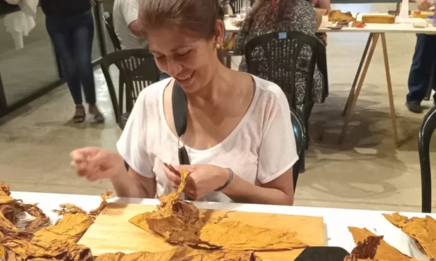 Salta impulsa la conformación de la primera cooperativa dedicada a la elaboración artesanal de puros