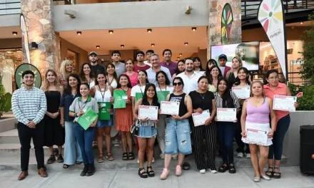 Calidad Laboral: 20 salteños recibieron sus certificados de capacitación en gastronomía