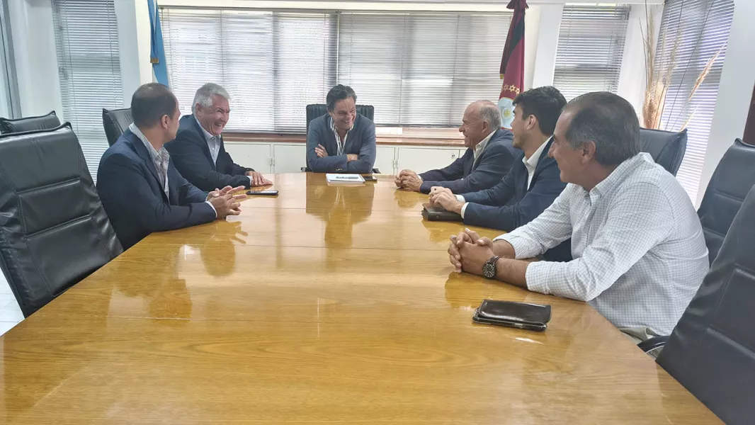 El ministro Ignacio Lupión encabezó un encuentro con la Mesa Empresaria y Productiva