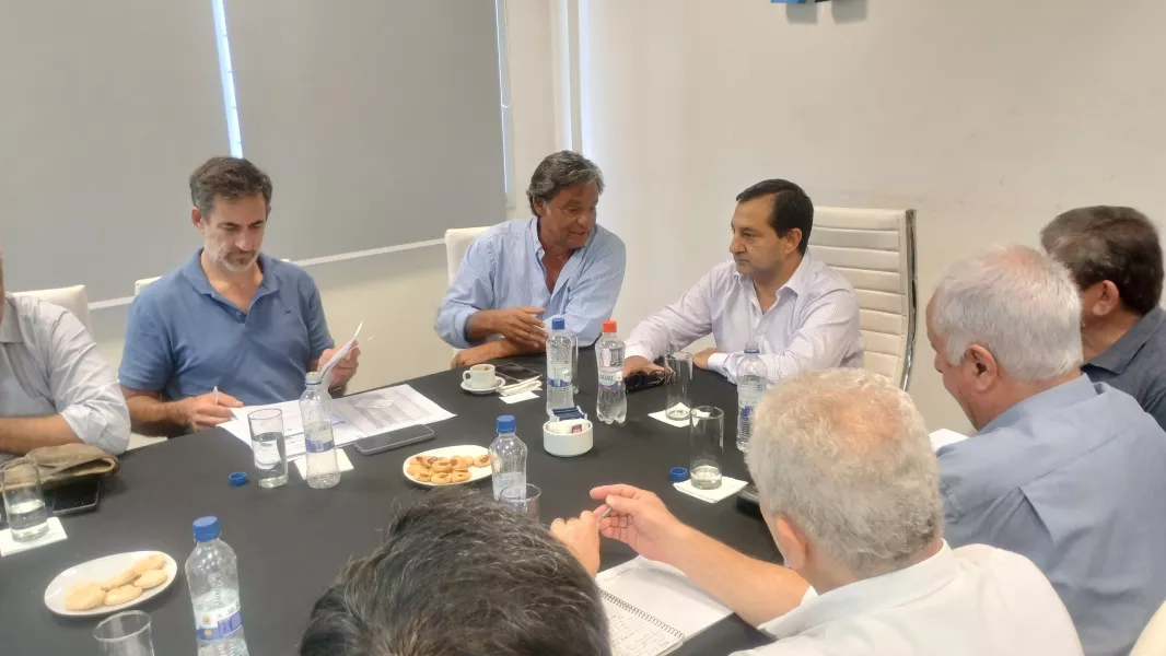 El Gabinete Productivo trabajó con los intendentes de Rosario de la Frontera y El Jardín
