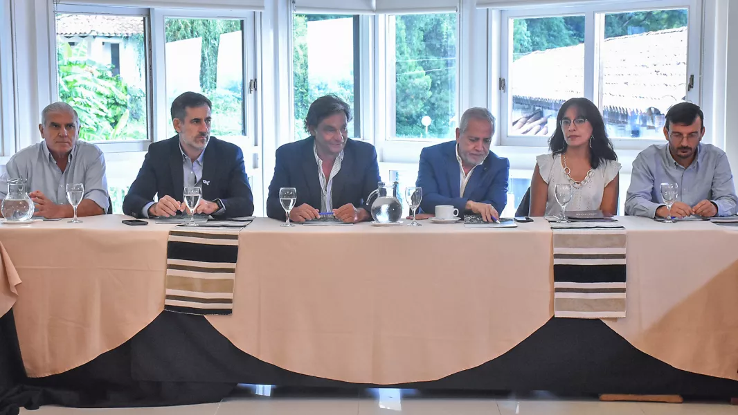 Primera reunión del año para consensuar el precio del tabaco para la campaña 2025 – 2026