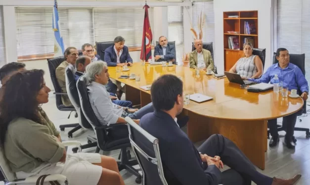 La Provincia articula con el sector privado su estrategia logística para potenciar el desarrollo productivo