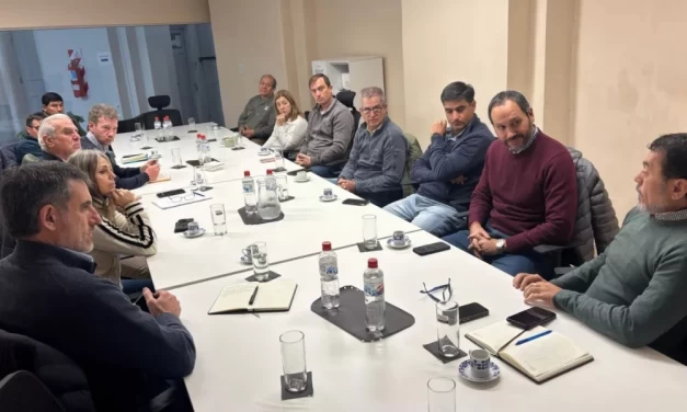 Avanzan gestiones para potenciar la producción y comercialización hortícola de Los Toldos