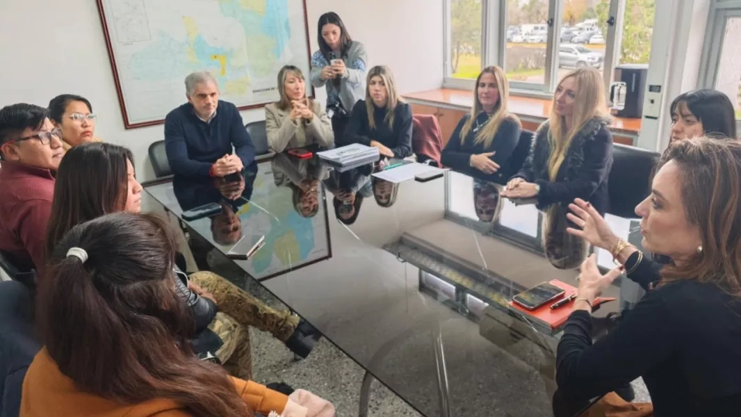 108597-avanza-la-promocion-de-espacios-laborales-igualitarios-y-libres-de-violencia-20260623175904 108597-avanza-la-promocion-de-espacios-laborales-igualitarios-y-libres-de-violencia-20260623175904