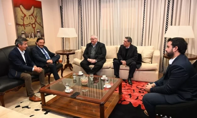 Sáenz con directivos de Abrasilver: El proyecto Diablillos de oro y plata por USD 760 millones se incluyó en el RIGI