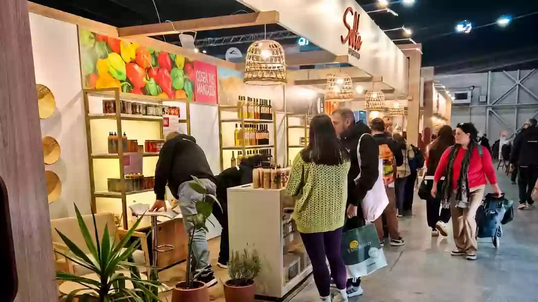 108903-productos-saltenios-entre-los-favoritos-de-la-feria-caminos-y-sabores