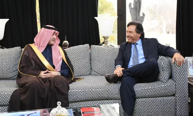 El gobernador Sáenz se reunió con el Embajador de Arabia Saudita para fortalecer vínculos y avanzar en una agenda de inversiones