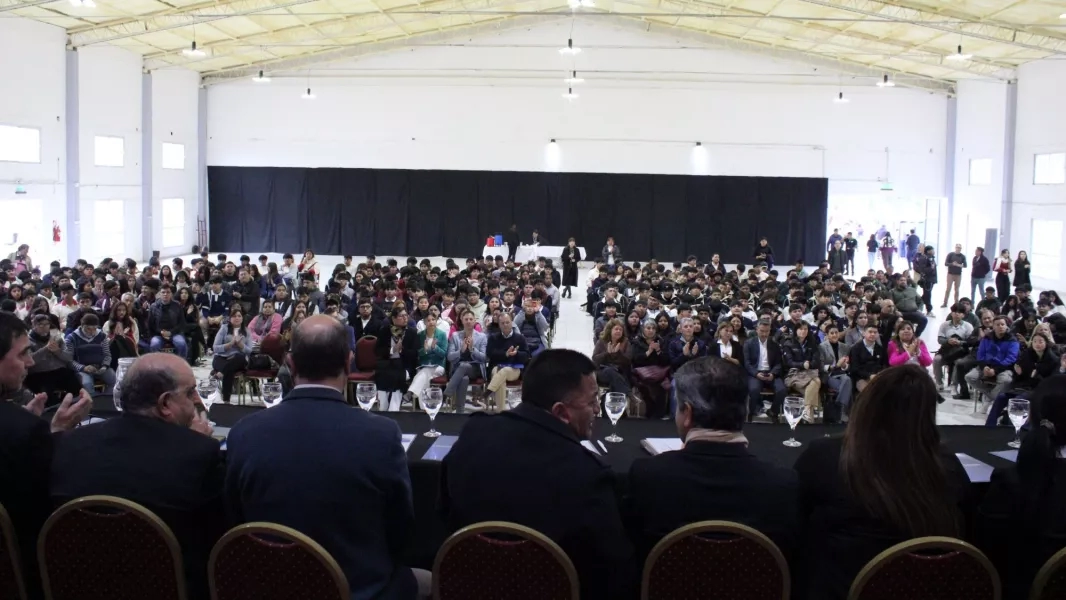 Más de 400 estudiantes participaron en Rosario de Lerma de una jornada que vinculó minería, educación y producción