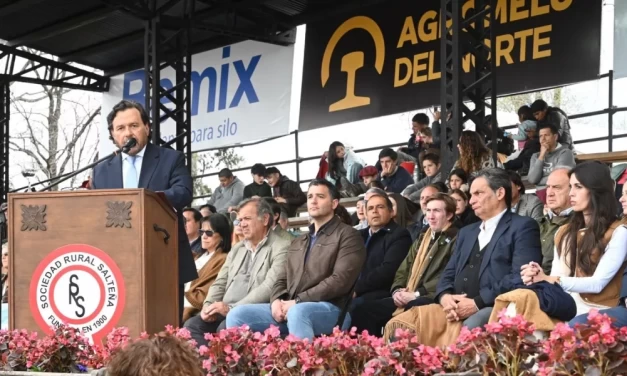Sáenz defendió la producción en la Expo Rural y reclamó un federalismo real con igualdad de oportunidades para las provincias que producen