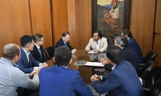El Gobernador se reunió con las máximas autoridades de Ganfeng Lithium que proyecta ampliar sus inversiones en Salta