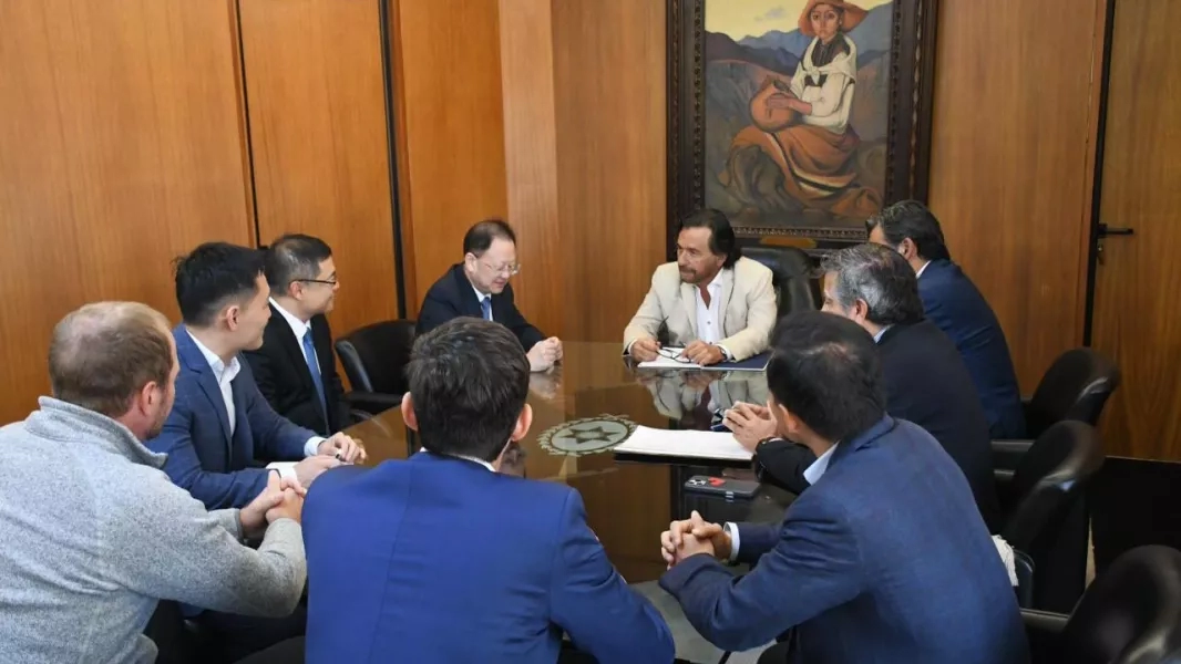 109742-el-gobernador-se-reunio-con-las-maximas-autoridades-de-ganfeng-lithium-que-proyecta-ampliar-sus-inversiones-en-salta 109742-el-gobernador-se-reunio-con-las-maximas-autoridades-de-ganfeng-lithium-que-proyecta-ampliar-sus-inversiones-en-salta