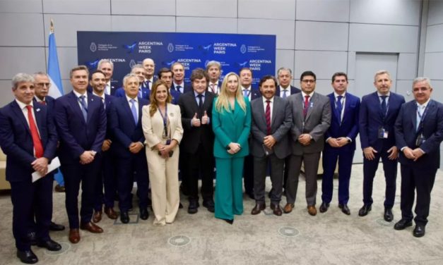Argentina Week: En París Sáenz participó de una reunión con el presidente Milei y gobernadores