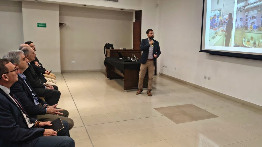 Encuentro institucional para difundir la Marca País Argentina en Salta
